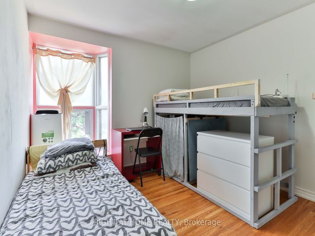 244 - 260 John Garland Blvd