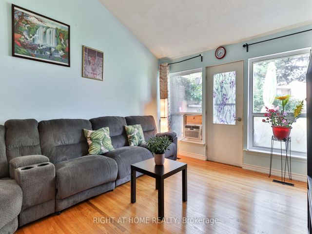 244 - 260 John Garland Blvd