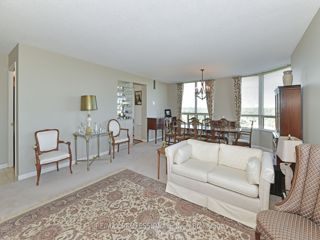 1605 - 1 Aberfoyle Cres