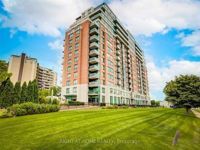 1115 - 1403 Royal York Rd