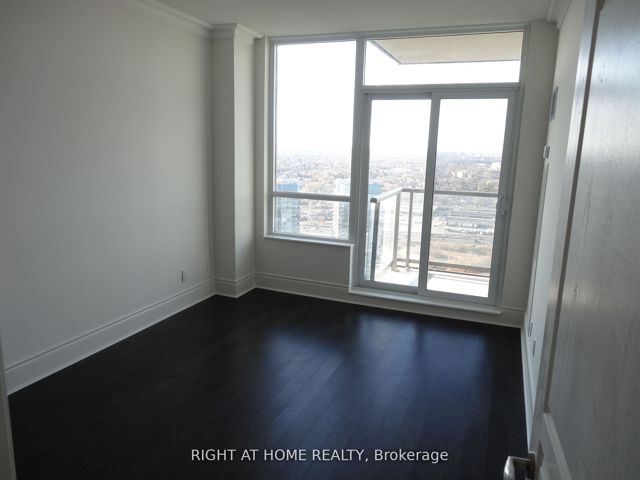 4304 - 2230 Lake Shore Blvd W
