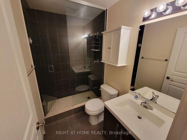 4304 - 2230 Lake Shore Blvd W