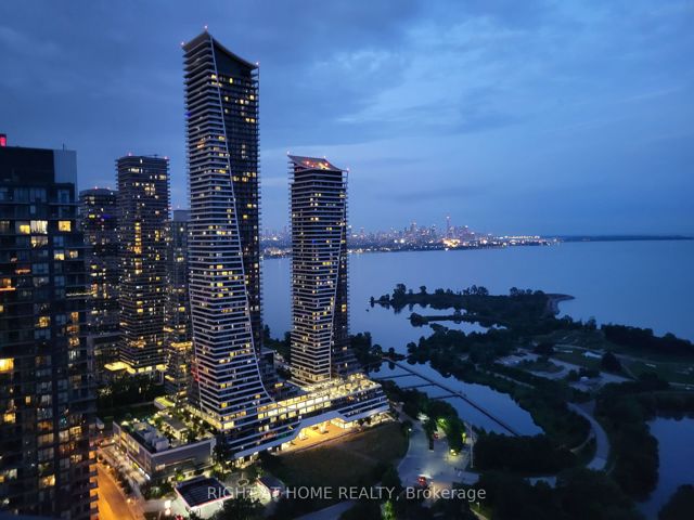 4304 - 2230 Lake Shore Blvd W