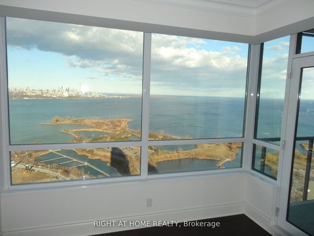 4304 - 2230 Lake Shore Blvd W