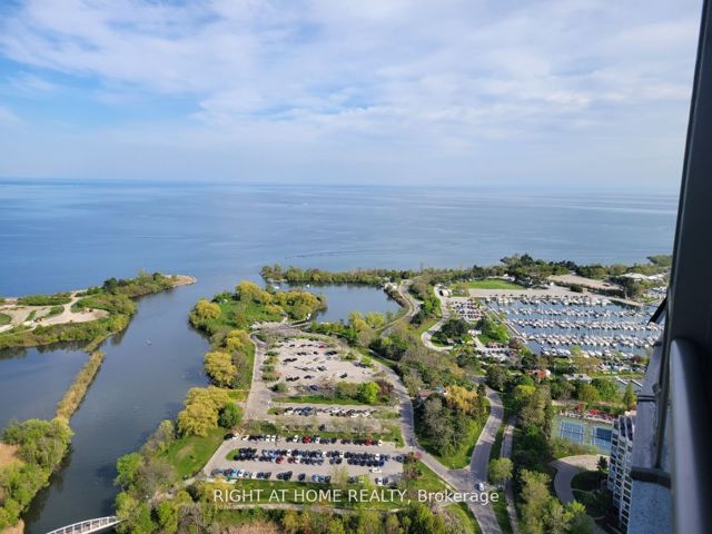 4304 - 2230 Lake Shore Blvd W