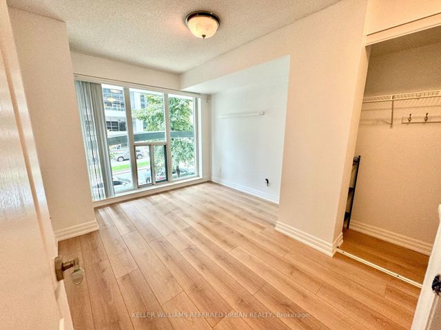 213 - 2121 Lake Shore Blvd W
