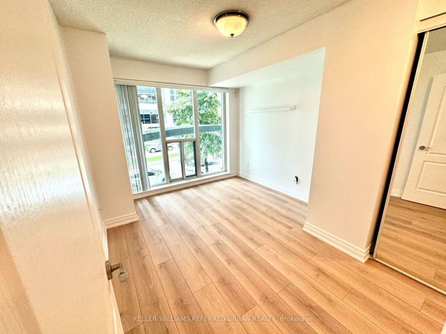 213 - 2121 Lake Shore Blvd W