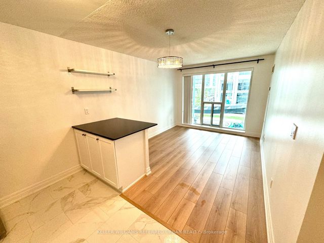 213 - 2121 Lake Shore Blvd W