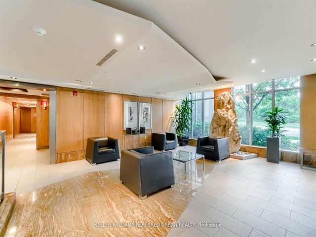 213 - 2121 Lake Shore Blvd W