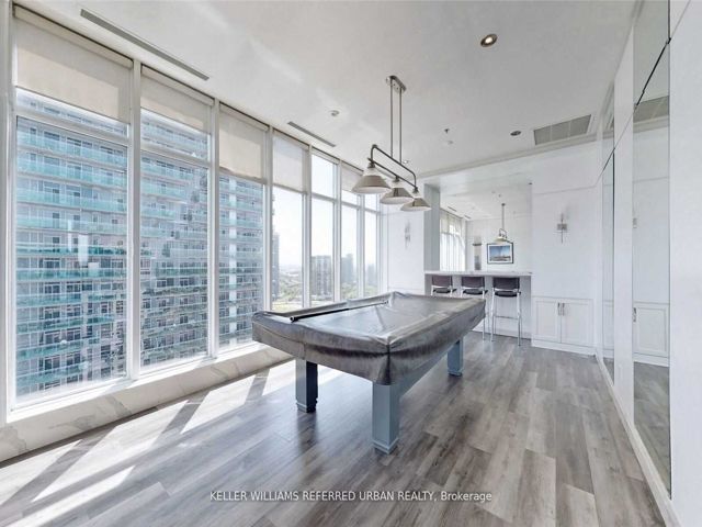 213 - 2121 Lake Shore Blvd W