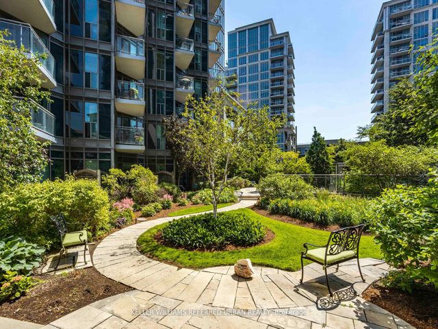 213 - 2121 Lake Shore Blvd W