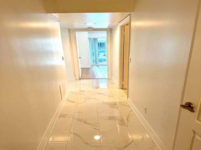 213 - 2121 Lake Shore Blvd W