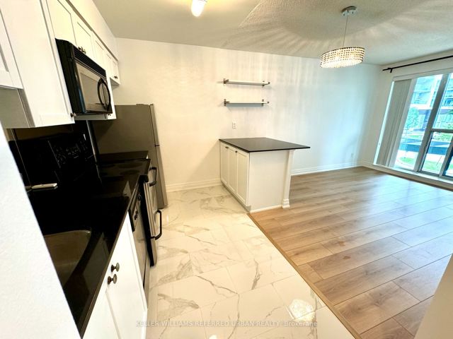 213 - 2121 Lake Shore Blvd W