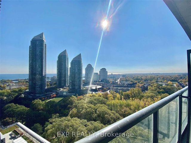 1601 - 36 Park Lawn Rd W