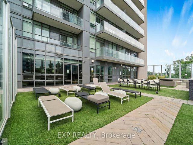 1601 - 36 Park Lawn Rd W