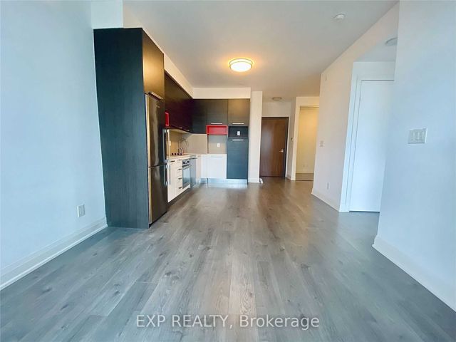 1601 - 36 Park Lawn Rd W