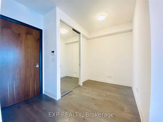 1601 - 36 Park Lawn Rd W