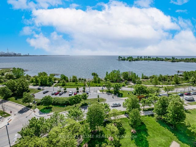 LPH19 - 2095 Lake Shore Blvd W