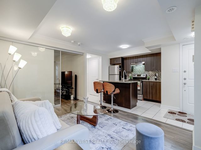 43 - 2315 Sheppard Ave W