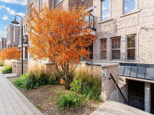 43 - 2315 Sheppard Ave W