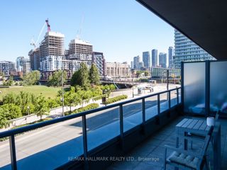 222 - 169 Fort York Blvd