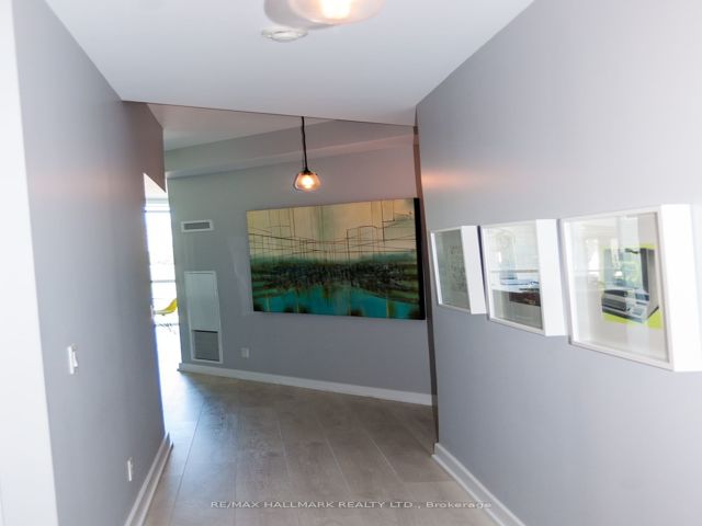 222 - 169 Fort York Blvd