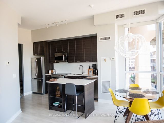 222 - 169 Fort York Blvd